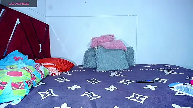 DanisaBrown online show from December 2024 02:28:02 PM