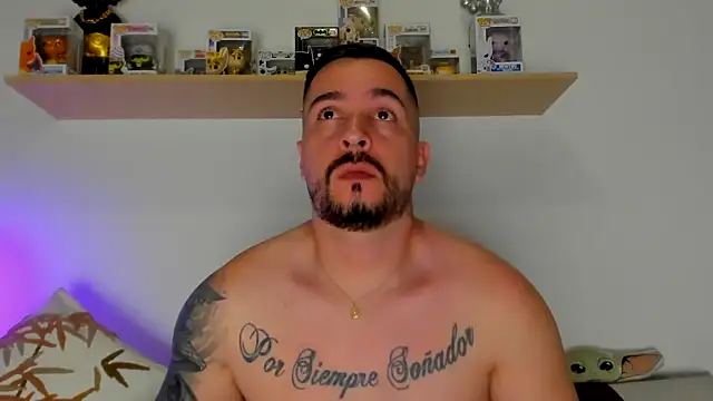 Snapshot of camilo_restrepo21 chatting on November 2025 10:57:02 PM camilo restrepo21 online show from November 2025 10:57:02 PM