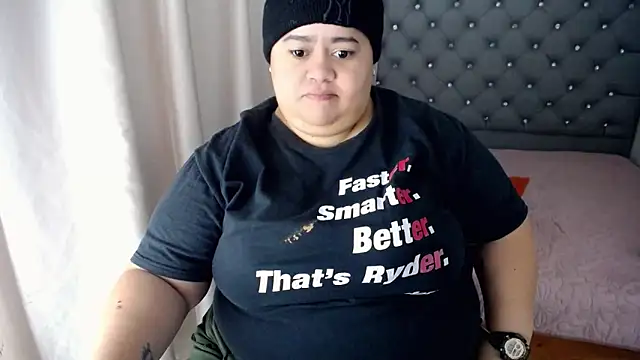 hotlesby4uxxx online show from December 2024 12:01:02 PM