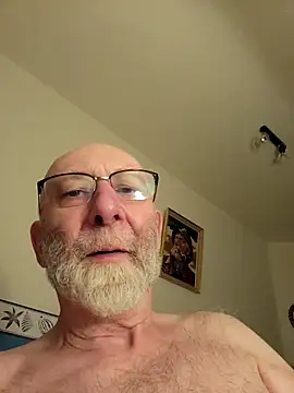 briochin online show from February 2026 09:33:02 PM