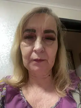 Irina2909xh online show from January 2025 02:58:01 PM
