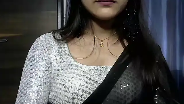 selen 5 online show from September 2025 06:30:02 PM