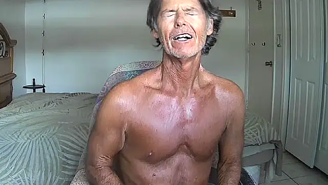 Snapshot of nakeedcowboi65 chatting on April 2026 07:04:02 PM nakeedcowboi65 online show from April 2026 07:04:02 PM