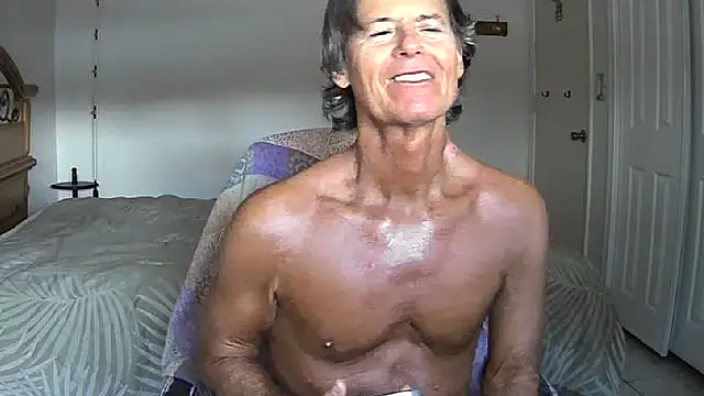 Snapshot of nakeedcowboi65 chatting on April 2026 10:08:02 PM nakeedcowboi65 online show from April 2026 10:08:02 PM