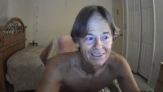 Snapshot of nakeedcowboi65 chatting on May 2026 07:46:01 AM nakeedcowboi65 online show from May 2026 07:46:01 AM