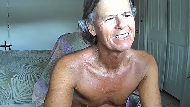 Snapshot of nakeedcowboi65 chatting on May 2026 08:16:02 PM nakeedcowboi65 online show from May 2026 08:16:02 PM