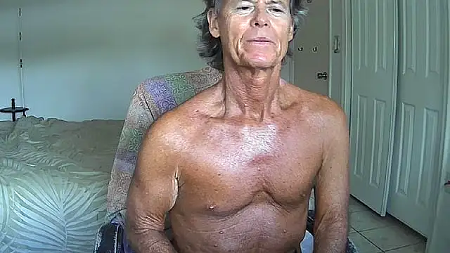 Snapshot of nakeedcowboi65 chatting on May 2026 09:42:02 PM nakeedcowboi65 online show from May 2026 09:42:02 PM