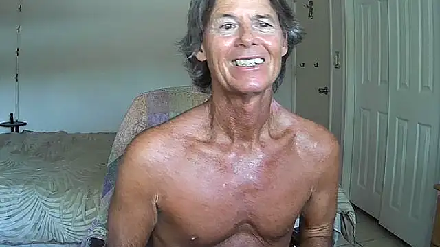 Snapshot of nakeedcowboi65 chatting on May 2026 09:44:01 PM nakeedcowboi65 online show from May 2026 09:44:01 PM