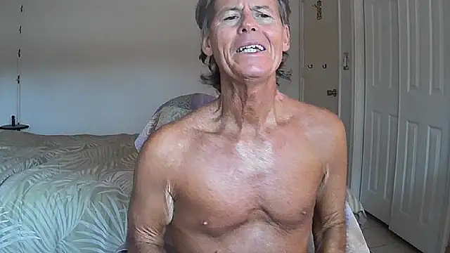 Snapshot of nakeedcowboi65 chatting on May 2026 10:18:01 PM nakeedcowboi65 online show from May 2026 10:18:01 PM