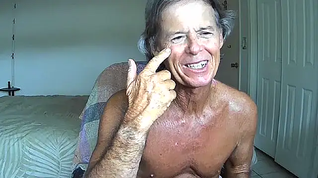 Snapshot of nakeedcowboi65 chatting on June 2026 09:05:02 PM nakeedcowboi65 online show from June 2026 09:05:02 PM