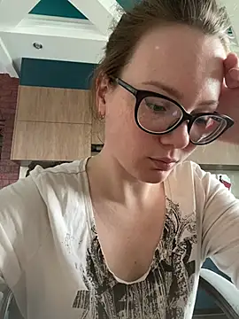 AngelaWhiti online show from June 2026 01:39:02 PM