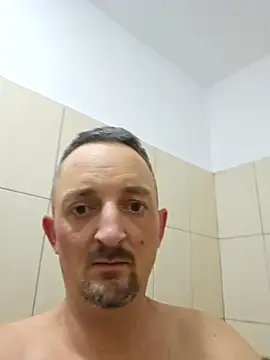 Snapshot of kinkycouplelove chatting on October 2025 09:09:02 AM kinkycouplelove online show from October 2025 09:09:02 AM