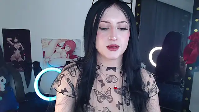 Snapshot of Evelyn_Sheeran chatting on April 2026 03:15:02 AM Evelyn Sheeran online show from April 2026 03:15:02 AM