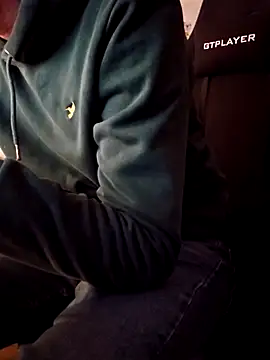 verylargecock online show from December 2025 09:40:01 AM