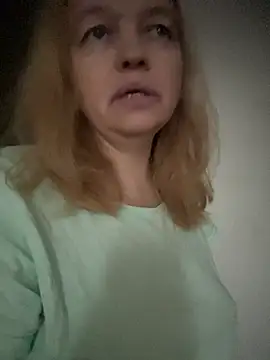 Susanel online show from December 2024 11:36:01 AM