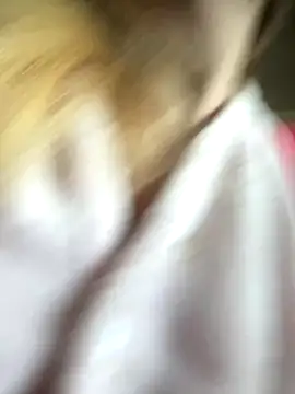 Susanel online show from October 2025 10:32:02 AM