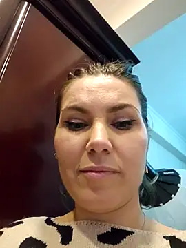 Snapshot of FeliciaKrige chatting on February 2025 05:04:01 AM FeliciaKrige online show from February 2025 05:04:01 AM