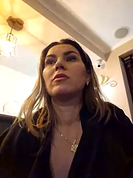 Snapshot of FeliciaKrige chatting on February 2025 03:01:02 AM FeliciaKrige online show from February 2025 03:01:02 AM