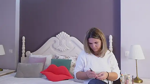 Snapshot of FeliciaKrige chatting on February 2025 09:09:01 PM FeliciaKrige online show from February 2025 09:09:01 PM