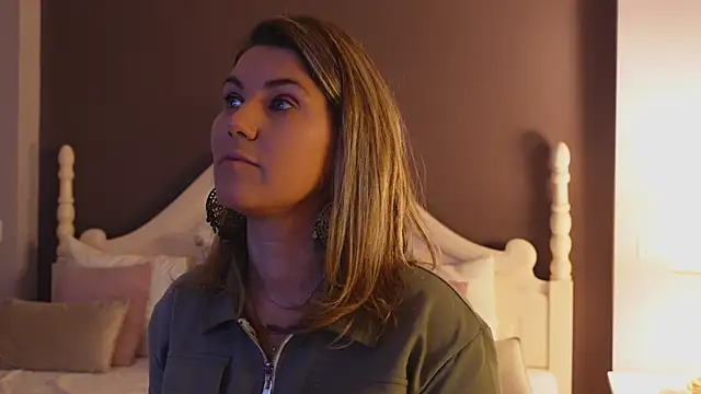 Snapshot of FeliciaKrige chatting on February 2025 10:18:02 PM FeliciaKrige online show from February 2025 10:18:02 PM