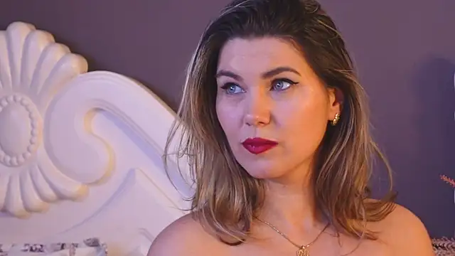 Snapshot of FeliciaKrige chatting on March 2025 12:07:02 AM FeliciaKrige online show from March 2025 12:07:02 AM