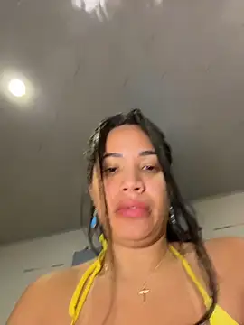 Snapshot of SQUIRTINGQUEEN11 chatting on December 2025 03:45:02 AM SQUIRTINGQUEEN11 online show from December 2025 03:45:02 AM