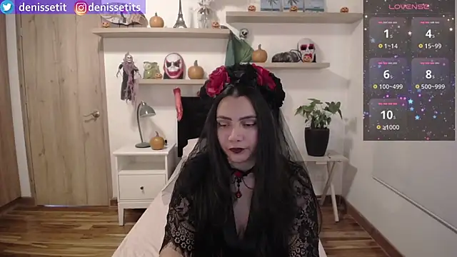 DenisseTits online show from October 2025 08:21:02 PM
