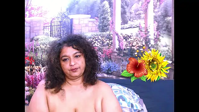 Snapshot of indianstar75 chatting on February 2025 09:53:01 AM indianstar75 online show from February 2025 09:53:01 AM