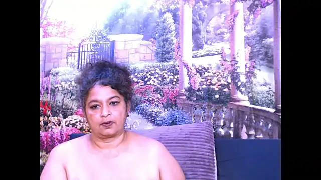 Snapshot of indianstar75 chatting on February 2025 05:58:02 PM indianstar75 online show from February 2025 05:58:02 PM