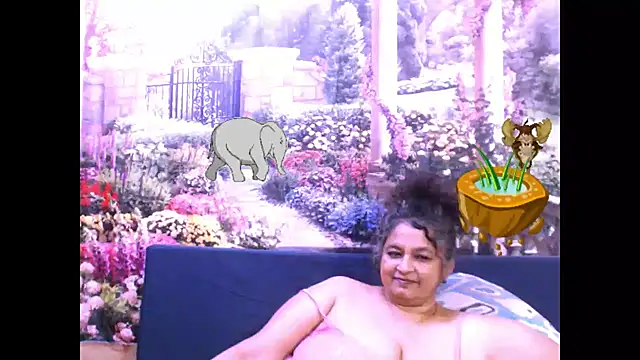 Snapshot of indianstar75 chatting on February 2025 09:53:02 PM indianstar75 online show from February 2025 09:53:02 PM