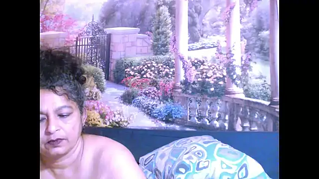 Snapshot of indianstar75 chatting on February 2025 10:38:02 AM indianstar75 online show from February 2025 10:38:02 AM