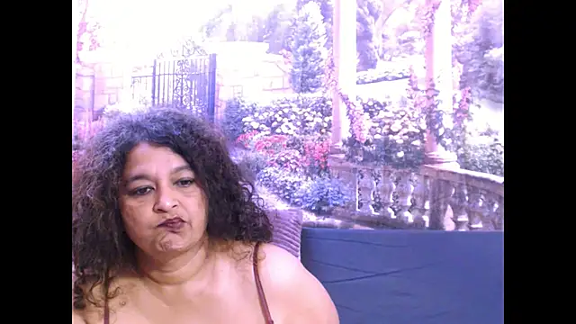 Snapshot of indianstar75 chatting on March 2025 05:42:01 AM indianstar75 online show from March 2025 05:42:01 AM