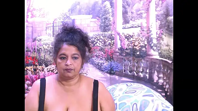 Snapshot of indianstar75 chatting on March 2025 01:25:02 AM indianstar75 online show from March 2025 01:25:02 AM