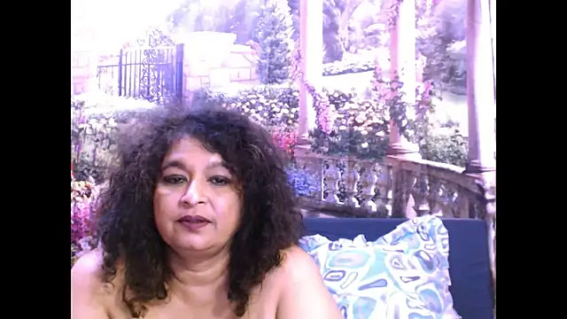 Snapshot of indianstar75 chatting on March 2025 08:42:01 AM indianstar75 online show from March 2025 08:42:01 AM