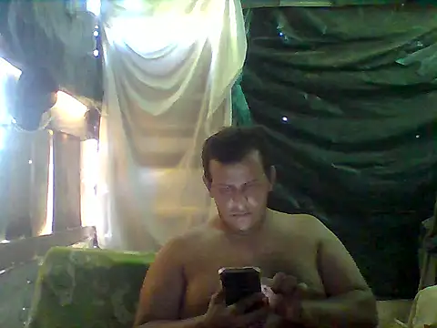 Snapshot of Saimonhot chatting on October 2025 08:37:02 PM Saimonhot online show from October 2025 08:37:02 PM