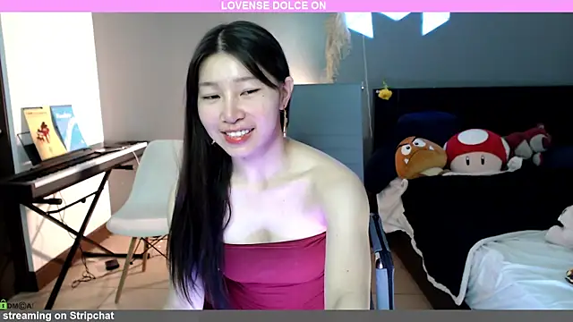 Snapshot of minarocket_ chatting on January 2025 05:32:01 PM minarocket  online show from January 2025 05:32:01 PM