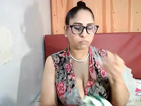 Indiankushy online show from March 2025 04:48:01 PM