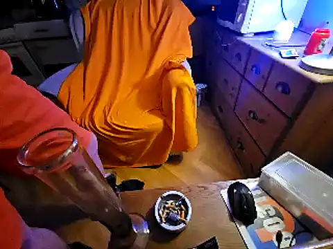 Snapshot of hardcap chatting on September 2025 08:11:02 PM hardcap online show from September 2025 08:11:02 PM