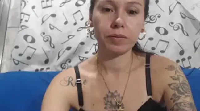 Venusluxodomme online show from January 2025 04:50:01 AM