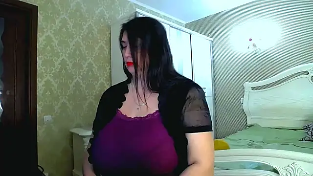 Snapshot of Evelyn_Shy chatting on February 2025 10:16:01 AM Evelyn Shy online show from February 2025 10:16:01 AM