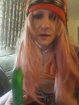 KandiK37 online show from January 2025 12:59:01 PM