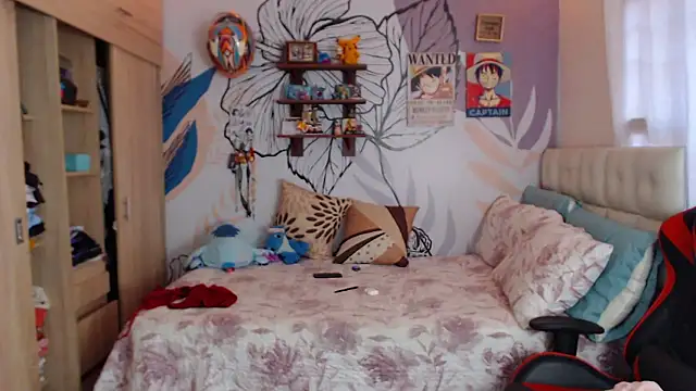 Snapshot of LinzyBaner chatting on January 2026 10:12:02 PM LinzyBaner online show from January 2026 10:12:02 PM