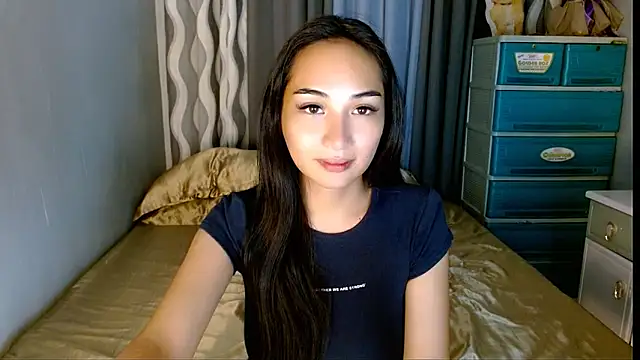 SweetLilly 18 online show from June 2026 07:10:01 AM