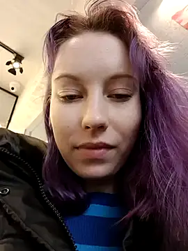 Snapshot of Frost_foxy chatting on February 2025 10:26:01 AM Frost foxy online show from February 2025 10:26:01 AM