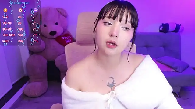 KuroChan420 online show from July 2026 01:16:01 AM