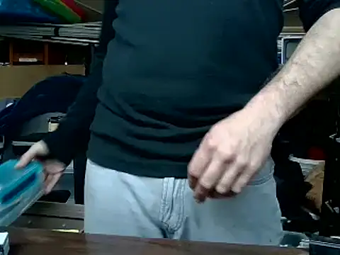 Snapshot of Sitonmyface2020@xh chatting on February 2025 09:22:01 PM Sitonmyface2020xh online show from February 2025 09:22:01 PM