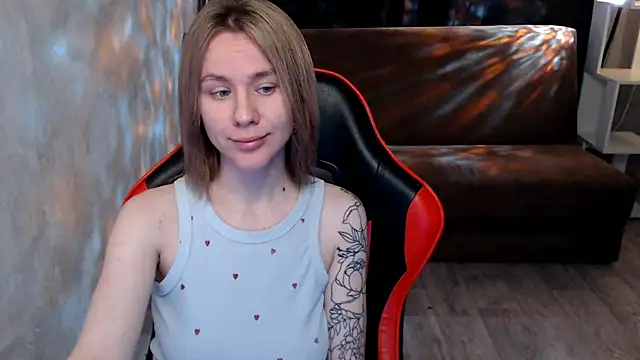 Snapshot of Mila_Jon chatting on November 2025 03:52:01 AM Mila Jon online show from November 2025 03:52:01 AM