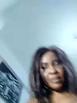 Snapshot of BigButtGodess chatting on December 2024 04:06:01 AM BigButtGodess online show from December 2024 04:06:01 AM