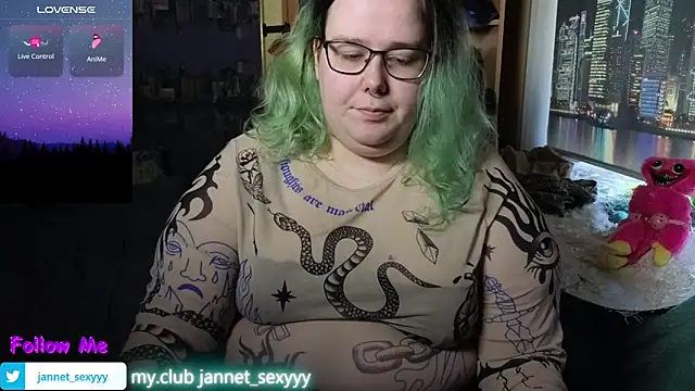 JannetPie online show from March 2026 12:45:02 PM