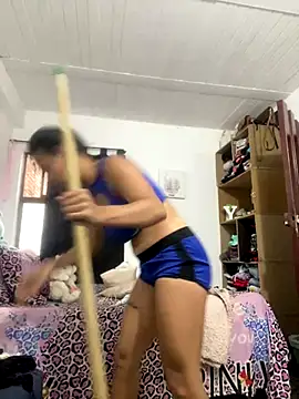 Snapshot of AlondraDiossa03 chatting on October 2025 07:26:02 PM AlondraDiossa03 online show from October 2025 07:26:02 PM